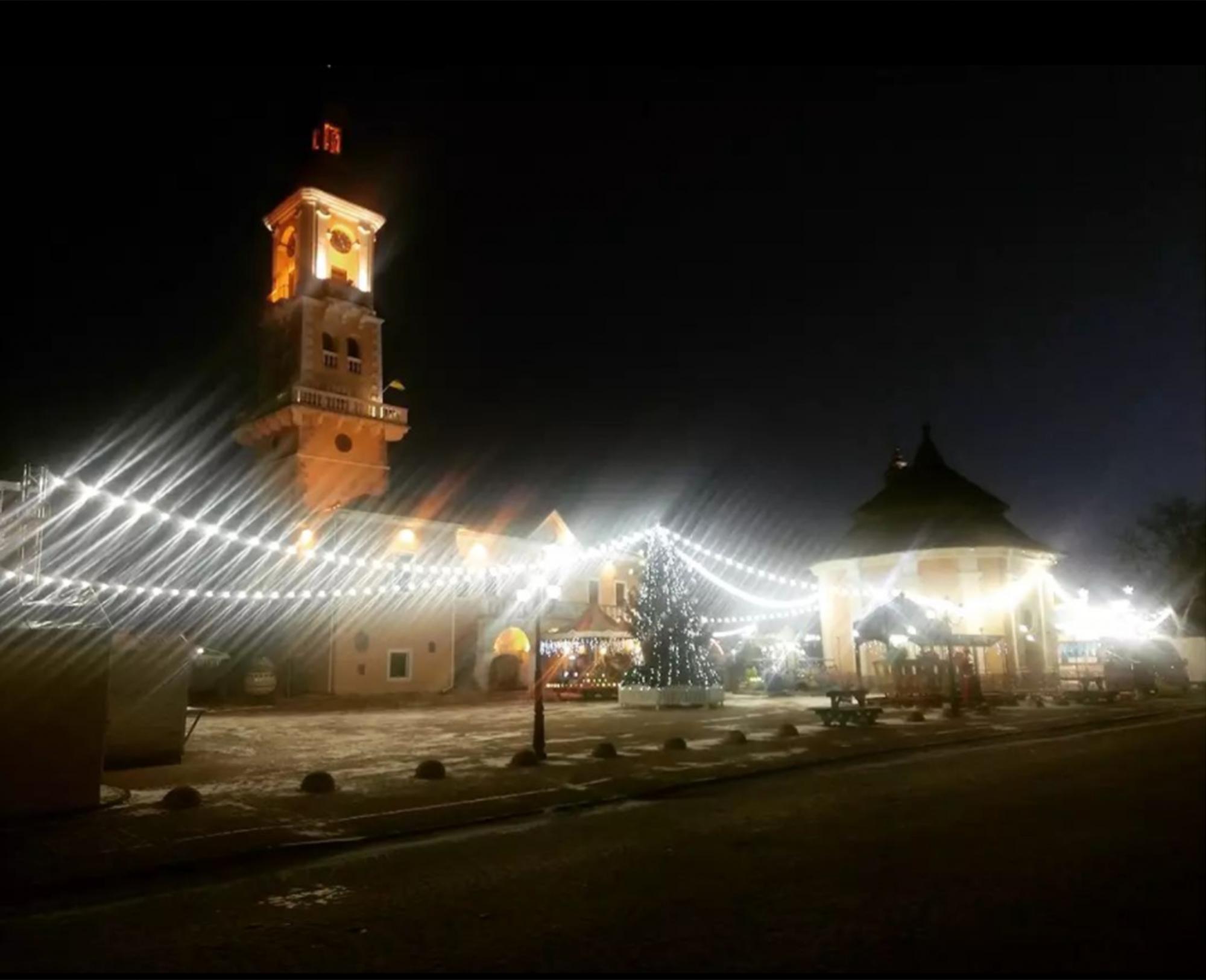 Вертепи, ярмарки та гори. Найкращі локації для мандрівки по Україні на католицьке Різдво